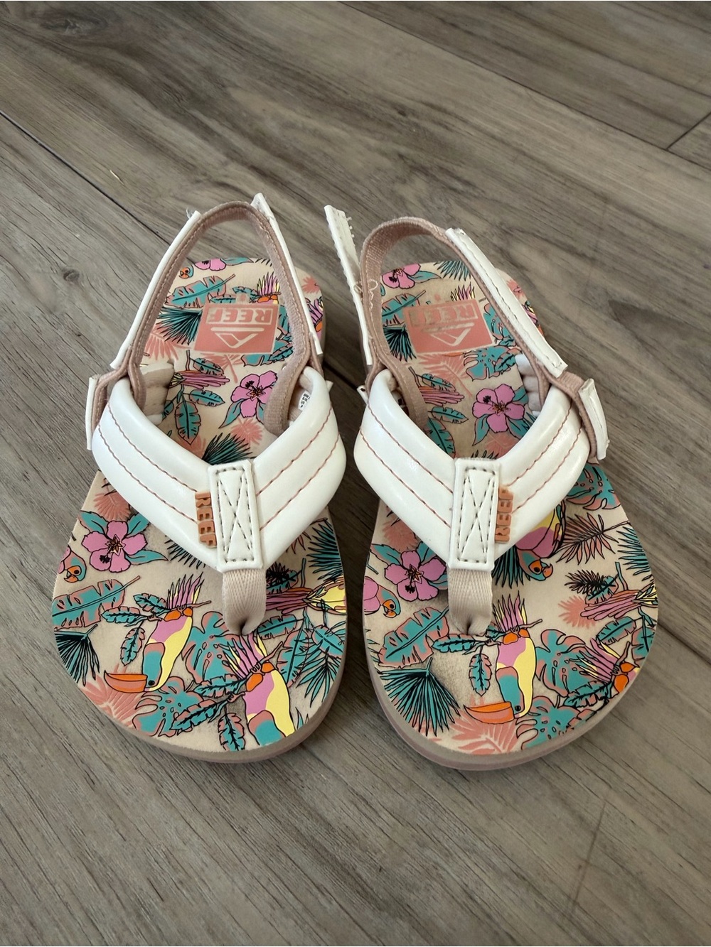 Reef Kids White Floral Toucan Print Sandals